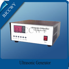Generatore di ultrasuoni per la saldatrice