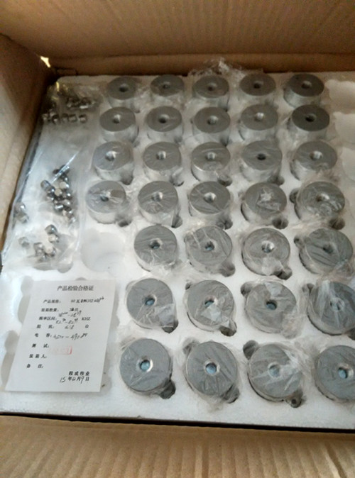 applicazione di ultrasuono del trasduttore 80k/di 40k 60w in pulitore ultrasonico