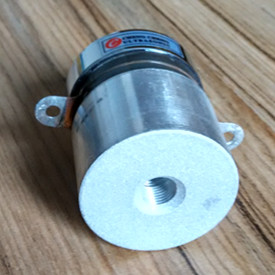 Ampiezza costante dell'uscita del trasduttore ultrasonico piezoelettrico ceramico