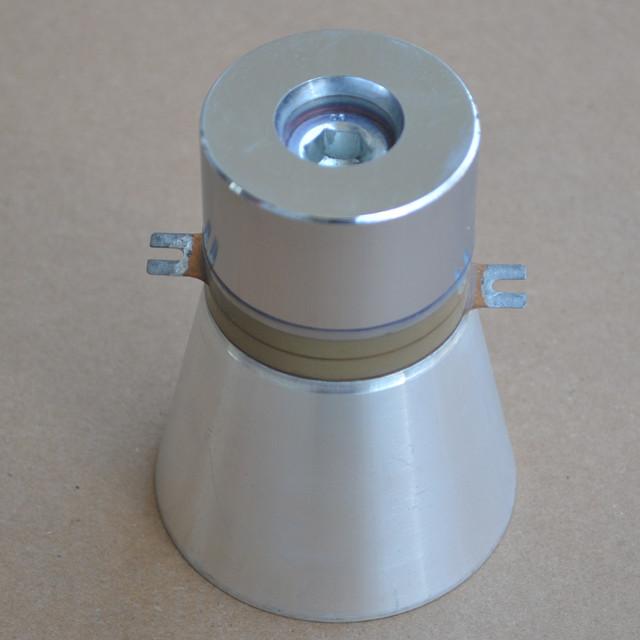 Trasduttore ceramico piezo-elettrico di pulizia ultrasonica di frequenza con il bordo dell'azionamento