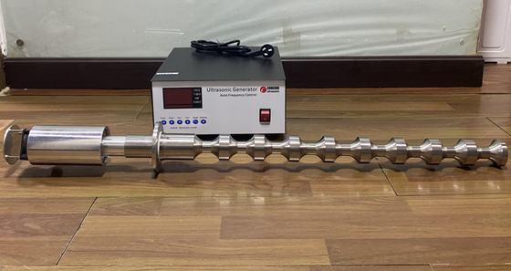 attrezzatura ultrasonica del trasduttore della metropolitana 20khz di titanio di 70mm per industria alimentare
