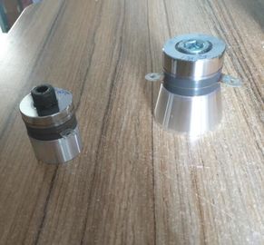 Alta frequenza piezoelettrica del trasduttore di pulizia ultrasonica con potere 60w