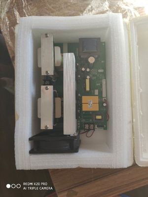 Bordo del PWB del generatore di pulizia ultrasonica con il fan ed il tabellone