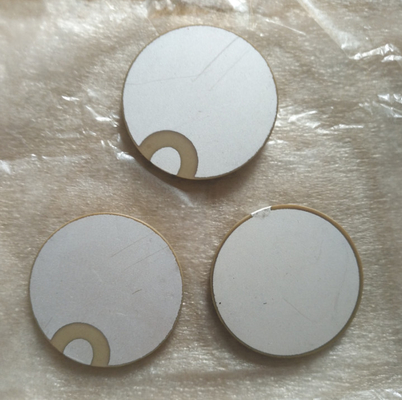 Positivo ceramico piezo-elettrico del piatto del bordo dell'involucro ed elettrodo negativo nello stesso lato